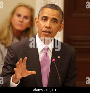 Washington DC, USA. 19e Septembre, 2013. Le président des États-Unis Barack Obama prononce une allocution lors d'une réunion de son conseil d'exportation dans le Eisenhower Executive Office Building à Washington, DC Le 19 septembre 2013. Crédit : Yuri Gripas / Piscine via CNP Crédit : afp photo alliance/Alamy Live News Banque D'Images