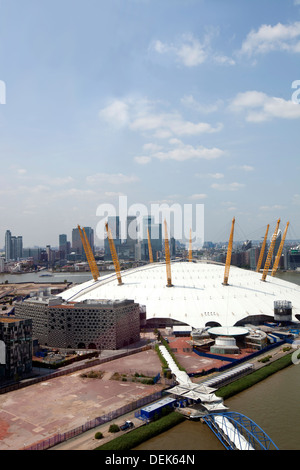 Royaume-uni, Angleterre, Londres, 02 Arena Canary Wharf Skyline Banque D'Images