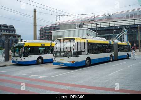 Les bus électriques Solingen ALLEMAGNE Banque D'Images