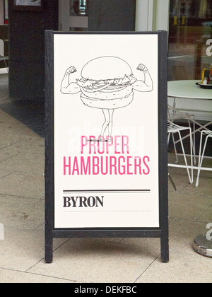 Byron bon hamburger magasin à Manchester UK Banque D'Images