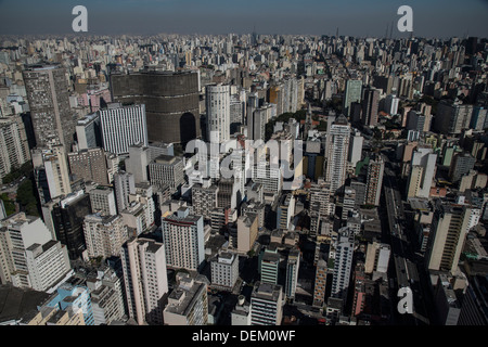 Le centre-ville de Sao Paulo , extrême gauche, Italia's building, le plus grand bâtiment à Sao Paulo, Brésil, , le Jeudi, août 29th, 2013. Banque D'Images