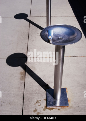 Une fontaine d'eau potable, High Angle View Banque D'Images