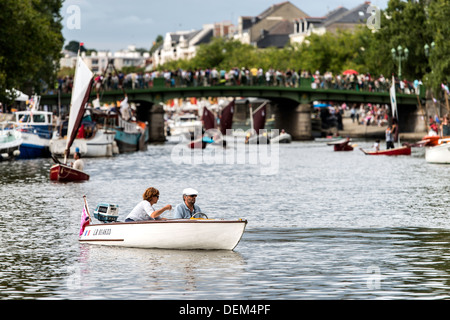 RENDEZ-VOUS DES BATEAUX DE RÉGATE EDRE NANTES FRANCE Banque D'Images