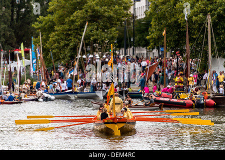 RENDEZ-VOUS DES BATEAUX DE RÉGATE EDRE NANTES FRANCE Banque D'Images