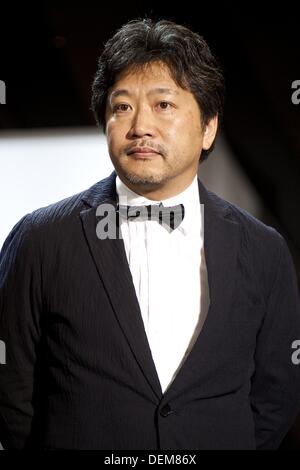 San Sebastian, Espagne. 20e Août, 2013. Hirokazu Koreeda assiste à la cérémonie d'ouverture du 61e Festival International du Film de San Sebastian le 20 septembre 2013 à San Sebastian, Espagne. Crédit : Jack Abuin/ZUMAPRESS.com/Alamy Live News Banque D'Images