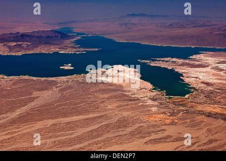Lake Mead dans le Nevada et l'Arizona USA de l'air. JMH5491 Banque D'Images