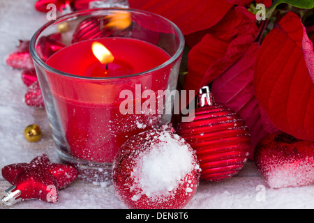 Bougie rouge de Noël Banque D'Images