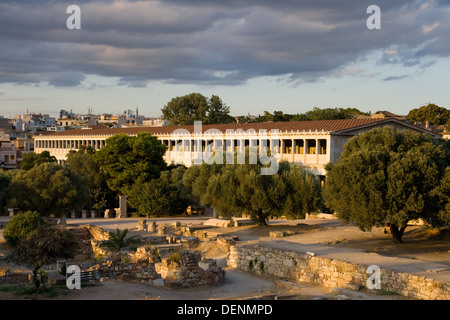 La Stoa d'Attalos reconstruit dans l'Agora d'Athènes, Grèce. Banque D'Images