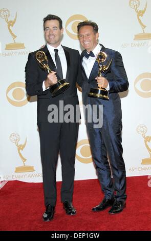 Los Angeles, CA. 22 août, 2013. Carson Daly, Mark Burnett, les producteurs, les Reality-Competition Program, la voix dans la salle de presse pour la 65e Primetime Emmy Awards - SALLE DE PRESSE, Nokia Theatre L.A. Vivre, Los Angeles, CA Septembre 22, 2013. Credit : James Atoa/Everett Collection/Alamy Live News Banque D'Images