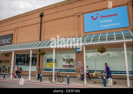 Re nouvellement conçu Thomas Cook Vacances Superstore Beaumont Leys , Leicester . Un British Land PLC administré retail park. Banque D'Images