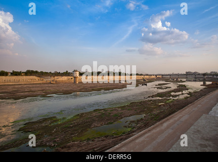 La rivière Sabarmati, Ahmedabad, Gujarat, Inde Banque D'Images