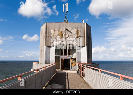 Ascenseur à la plage, Swetlogorsk, Russie Banque D'Images