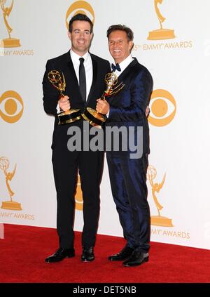 Carson Daly, Mark Burnett dans la salle de presse pour la 65e Primetime Emmy Awards - SALLE DE PRESSE, Nokia Theatre L.A. Vivre, Los Angeles, CA Septembre 22, 2013. Photo par : Dee Cercone/Everett Collection Banque D'Images