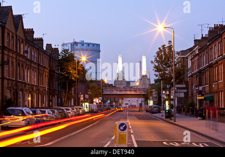 Battersea Power Station paysage industriel de nuit London UK Banque D'Images