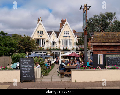 Le Grove Pub, front de mer d'Exmouth, Devon, UK 2013 Banque D'Images