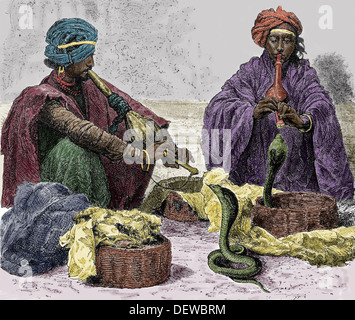L'Asie. Affaires indiennes. Les charmeurs de serpent. Gravure en couleur. 19e siècle. Banque D'Images