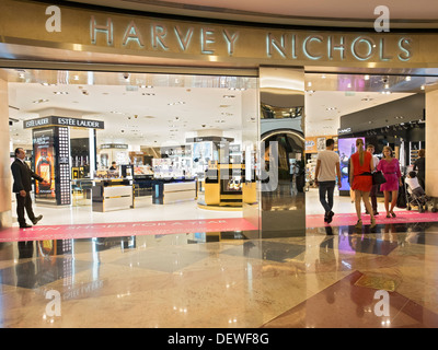 Harvey Nichols magasin au centre commercial Mall of the Emirates centre commercial de Dubaï Émirats Arabes Unis Banque D'Images