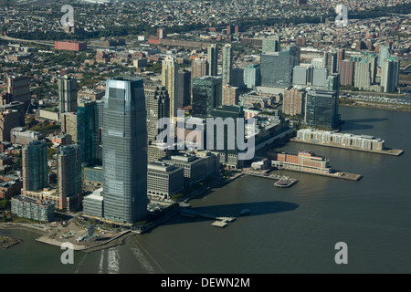 2013 QUARTIER FINANCIER AÉRIEN HISTORIQUE JERSEY CITY WATERFRONT NEW JERSEY USA USA Banque D'Images