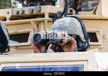 La 48ème Infantry Brigade Combat Team a invité les employeurs de gardes de la Géorgie et de représentants de l'Etat d'assister à un exercice de tir réel interarmes au Fort Stewart au cours de la 48e de l'IBCT Combat exportables (capacité de formation XCTC) rotation. Banque D'Images