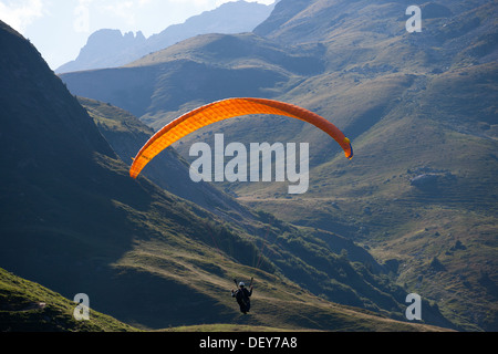 Vallée du Glandon deltaplane Rhone Alpes France Banque D'Images