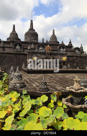 L'INDONÉSIE, Bali, Côte Nord, Panjar Brahama Vihara Arama, Temple bouddhiste, le plus important à Bali Banque D'Images