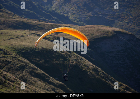 Vallée du Glandon deltaplane Rhone Alpes France Banque D'Images