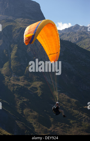 Vallée du Glandon deltaplane Rhone Alpes France Banque D'Images