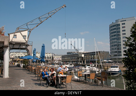 Rotterdam Marina Entremothaven Kop van Zuid Entremopot bâtiment 'les cinq continents ' port quai les pays-Bas, néerlandais Banque D'Images