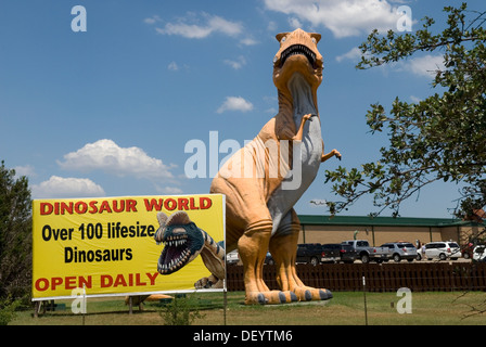 Dinosaur World Texas USA Glen Rose Banque D'Images