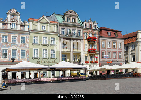 Place de la vieille ville, Stary Rynek, Poznán, Pologne, Europe Banque D'Images