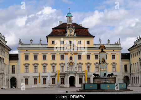 Cour intérieure, château Residenzschloss Ludwigsburg, Ludwigsburg, Bade-Wurtemberg Banque D'Images