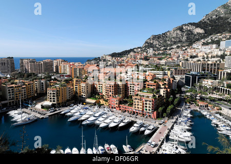 Le port de Fontvieille, Monte Carlo, Principauté de Monaco, Cote d'Azur, de l'Europe Banque D'Images