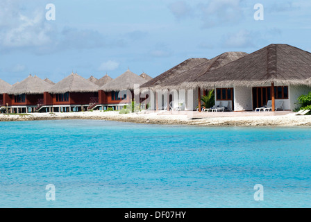 Maldives Resort bungalows Banque D'Images