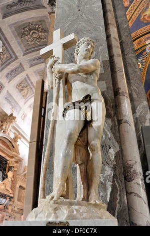 Statue du Christ de Michel-ange dans la Basilique de Santa Maria sopra Minerva, Rome, Italie, Europe Banque D'Images