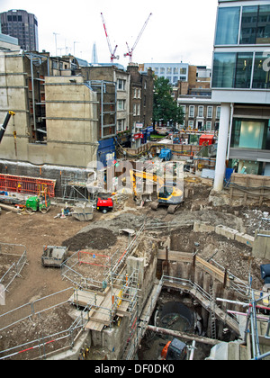 Avis de Traverse Moorgate chantier, City of London, Londres, Angleterre, Royaume-Uni Banque D'Images