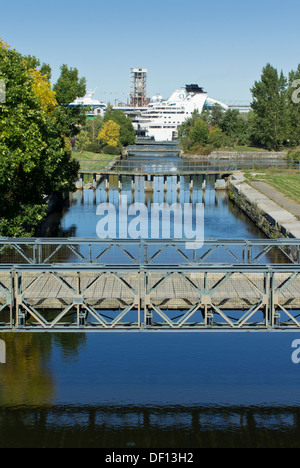 Vue sur le Canal de Lachine au centre-ville de Montréal, Québec, Canada Banque D'Images