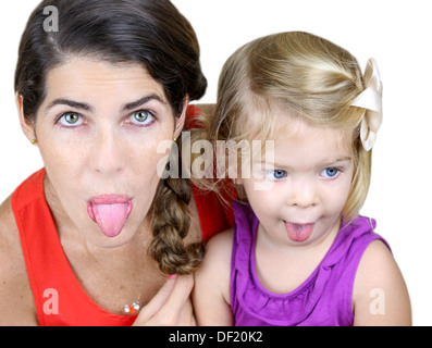 Mother and Daughter Making Faces stupides Banque D'Images