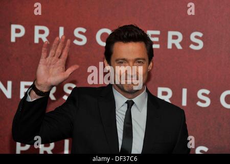 Berlin, Allemagne. 26 août, 2013. L'acteur australien Hugh Jackman s'occupe à la première de son nouveau film 'prisonniers' au Cinestar Theatre au Sony Center de Berlin. Le 26 septembre 2013. Dpa : Crédit photo alliance/Alamy Live News Banque D'Images