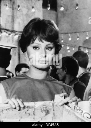 Sophia Loren, sur-ensemble du film,'il a commencé à Naples", Paramount Pictures, 1960 Banque D'Images