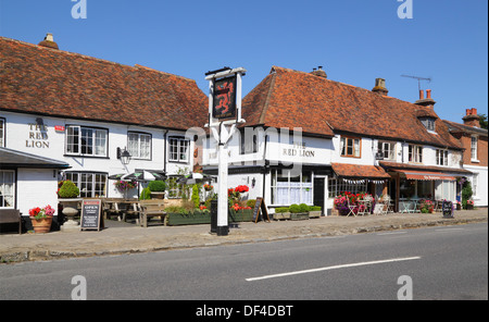 Le Red Lion Pub et le Fournil Plateau Chambres du Cranbrook Kent England UK Banque D'Images