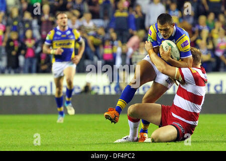 Wigan, UK. 27 août, 2013. Ryan Hall de Leeds Rhinos en action au cours de la Super League Rugby match de demi-finale de qualification entre Wigan Warriors et Leeds Rhinos du DW Stadium © Plus Sport Action/Alamy Live News Banque D'Images