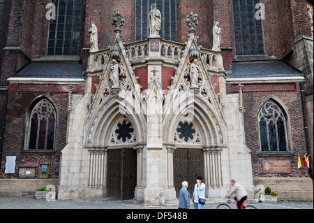 L'église St Jacob et Agnes, Nysa, Voïvodie d'Opole, Pologne Banque D'Images