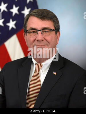 Document - Ashton B. Carter est le United States Vice-Ministre de la Défense. Crédit obligatoire : Monica A. King / DoD via CNP Banque D'Images