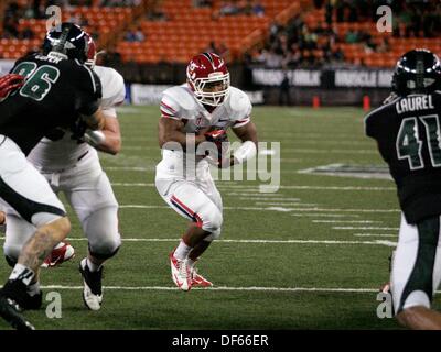Honolulu, HI, USA. 28 août, 2013. 28 septembre 2013 - Honolulu, Hawaii, États-Unis - Fresno State Bulldogs d'utiliser de nouveau Marteze Waller # 33 rushes pour progresse dans un jeu entre le fresno State Bulldogs et le Kansas Rainbow Warriors à l'Aloha Stadium d'Honolulu, HI. © csm/Alamy Live News Banque D'Images