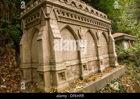 Crémoécrémoépas,Cimetière,UK Bristol construit en 1837, il a de nombreux élèves de 11 bâtiments classés monuments et tombes,. un décès au Royaume-Uni bury enterré Banque D'Images