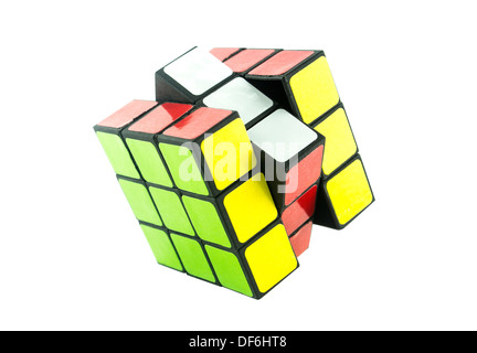 3d puzzle cube isolé sur blanc (with clipping path) travail Banque D'Images