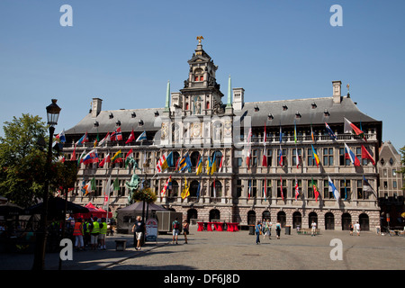 L'Hôtel de Ville d'Anvers à la Grand-Place ou place principale d'Anvers, Belgique, Europe Banque D'Images