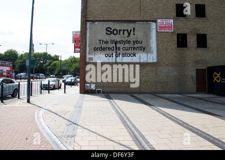 'Désolé le style que vous avez commandé est en rupture de stock' street art par Banksy, East India Dock Road, Londres, Royaume-Uni. Banque D'Images