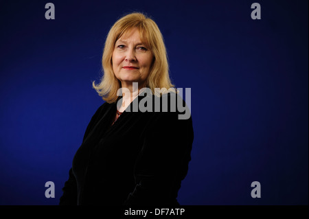 Helen Rappaport, l'historien britannique, auteur et ex-actrice, assistant à l'Edinburgh International Book Festival 2013. Banque D'Images