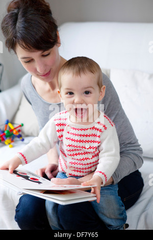 MÈRE & ENFANT Banque D'Images